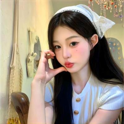 春色无边满杏林 海报