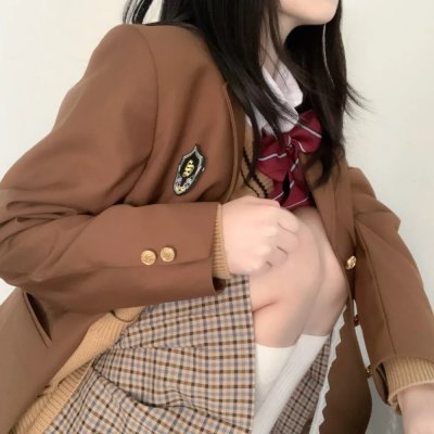 小伊奈的熊熊公仔 海报