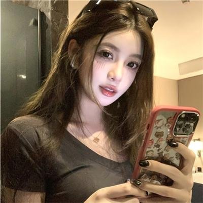 幸福生活在招手 海报